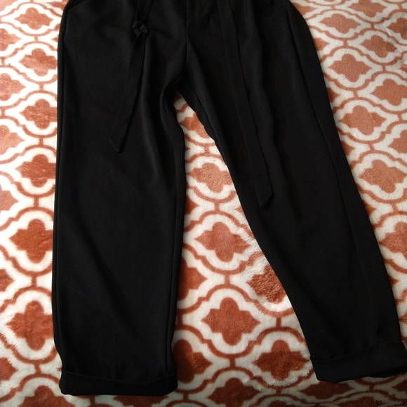 Size M black cropped paper bag dress pants - Picture 11 of 15